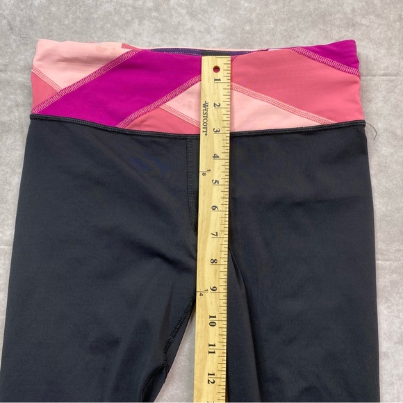 Lululemon Leggings Women's Size 4 Black Cropped High Rise Pockets Acitve Gym - Picture 14 of 16